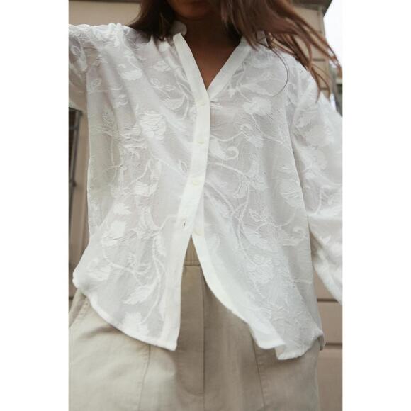 FLORAL BURNOUT SHIRT - Picture 2 of 4